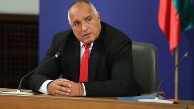 Не режем разходи, а само министерски заплати, заяви Борисов 