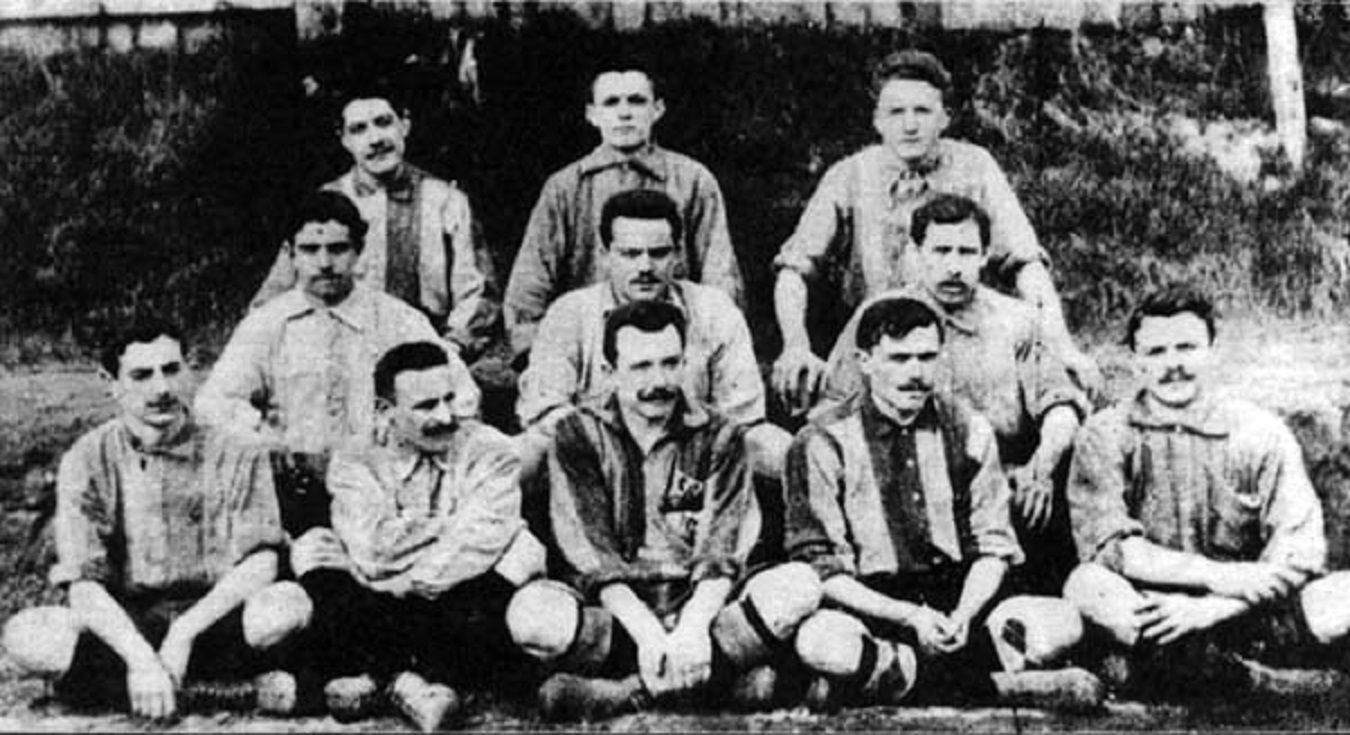 6. Унион - 60 мача (1903-1910)  Естествено, че подобна серия от 7 години без загуба е немислима в днешни дни. В началото на миналия век обаче белгийският Унион я постига, но тогава се играят далеч по-малко мачове и бройката, която клубът удържа без поражение е 60.