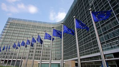 ЕС търси нови начини за санкциониране на технологичните гиганти