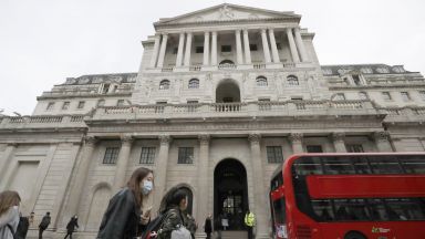 Британските банки ще "поддържат огъня" и при 30% спад на икономиката