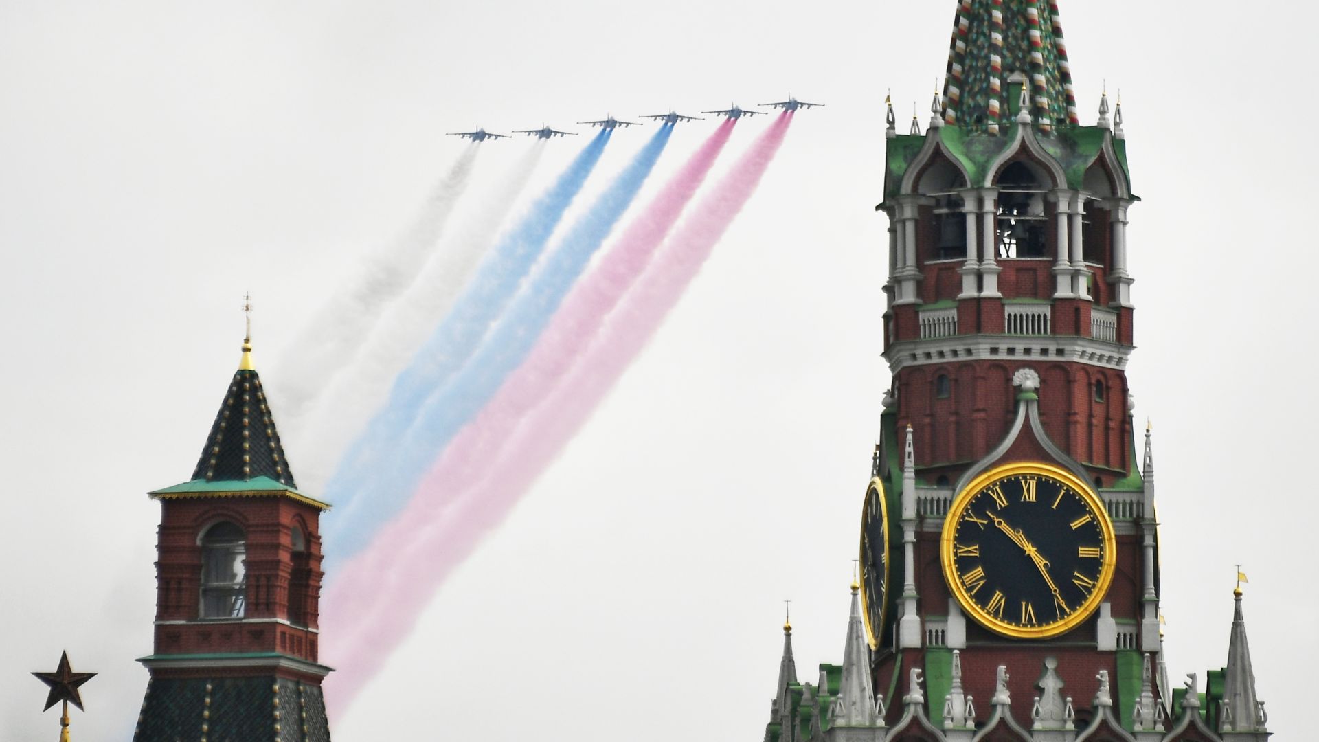Путин нареди отменения парад за Деня на победата да се проведе на 24 юни