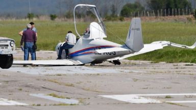  Бизнесменът Ивайло Пенчев оцеля при злополука със самолета си (снимки) 