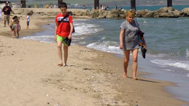 При липса на договорки с външни пазари и чуждестранни туристи