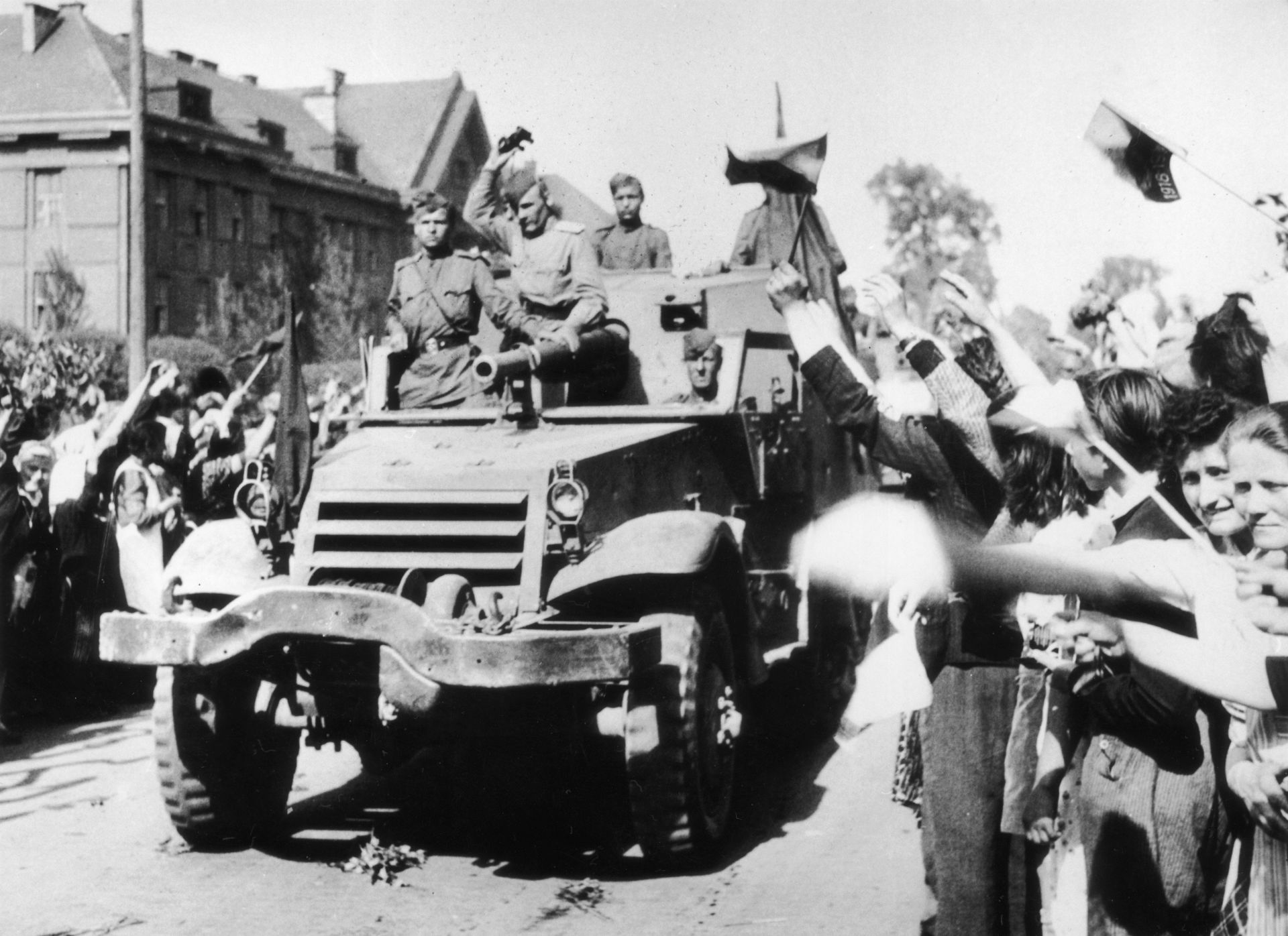 Влизането на Червената армия в Прага през май 1945 г.