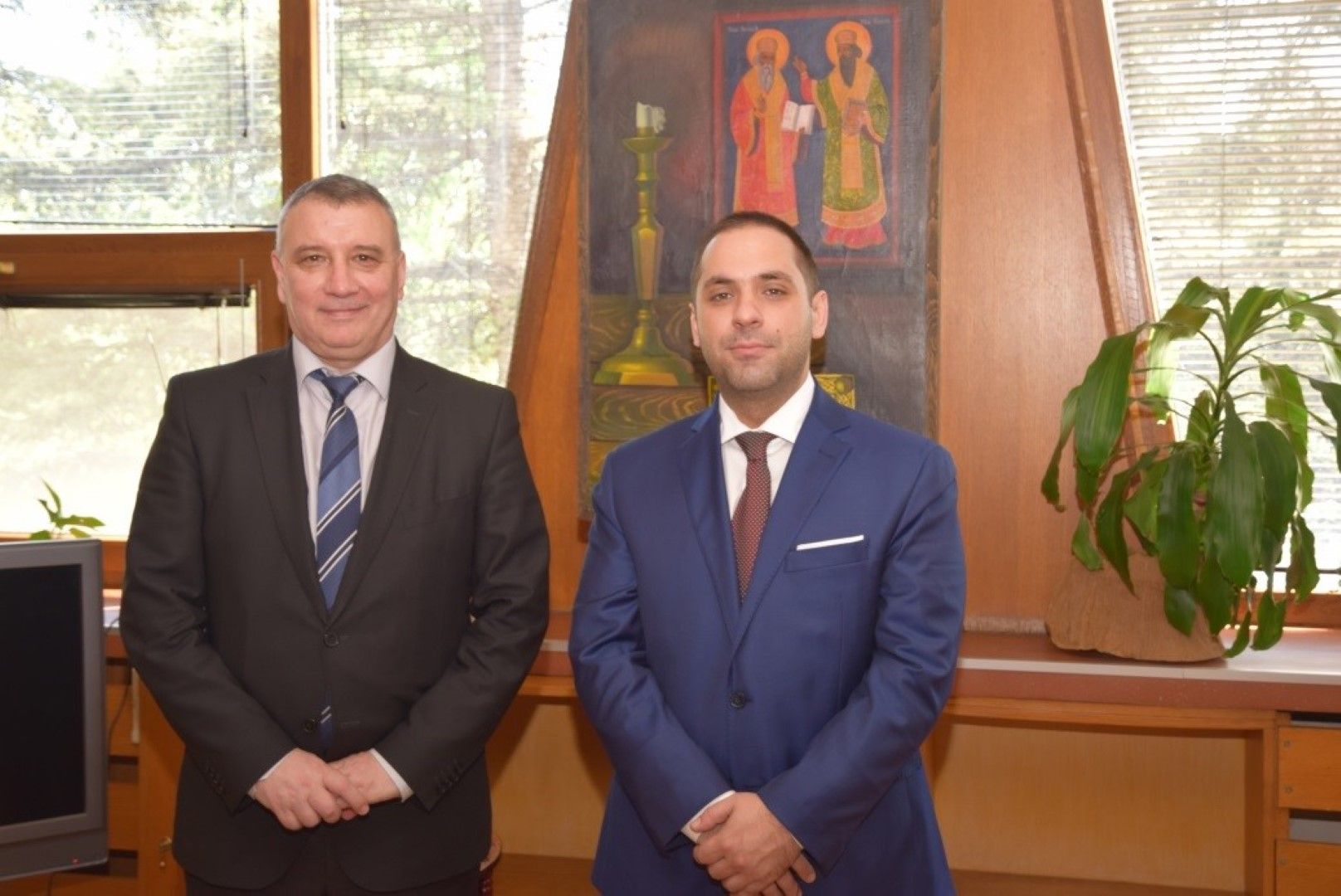 Ректорът на УНСС проф. Димитър Димитров и министърът на икономиката Емил Караниколов