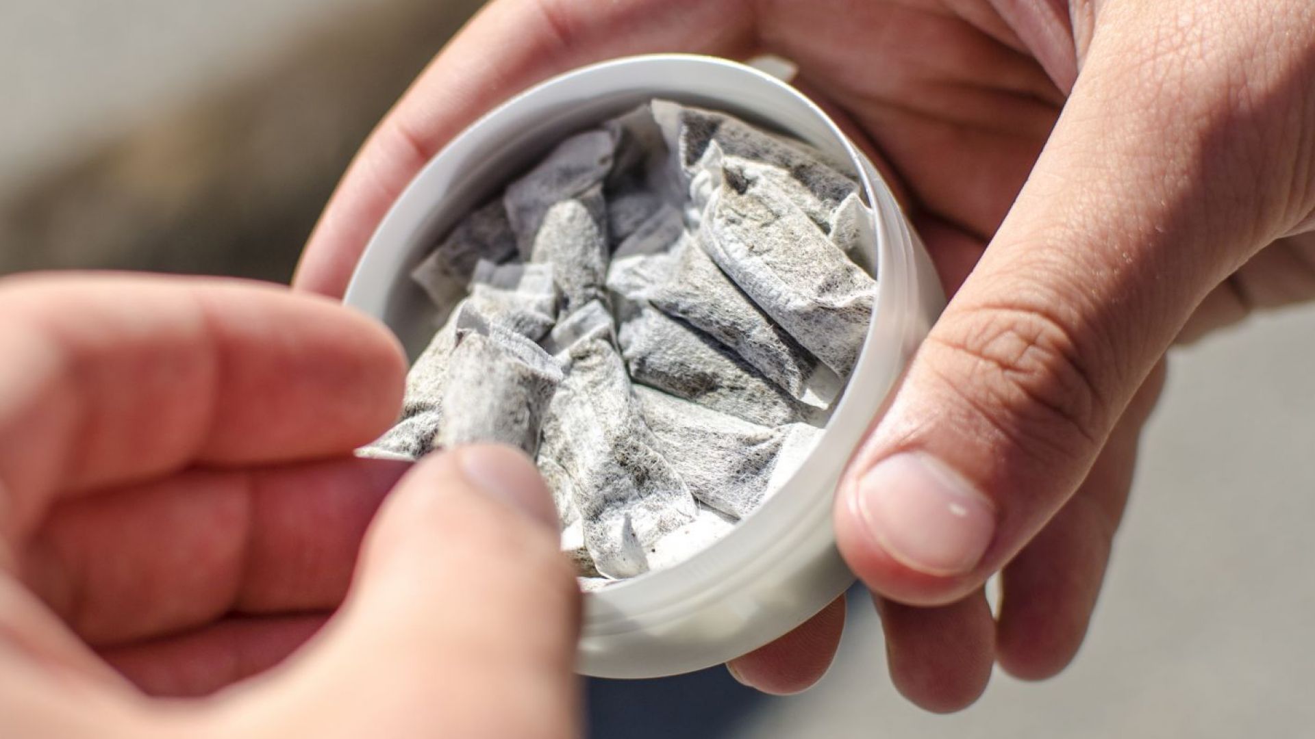 Чували ли сте за шведския снус Знаете ли какво е