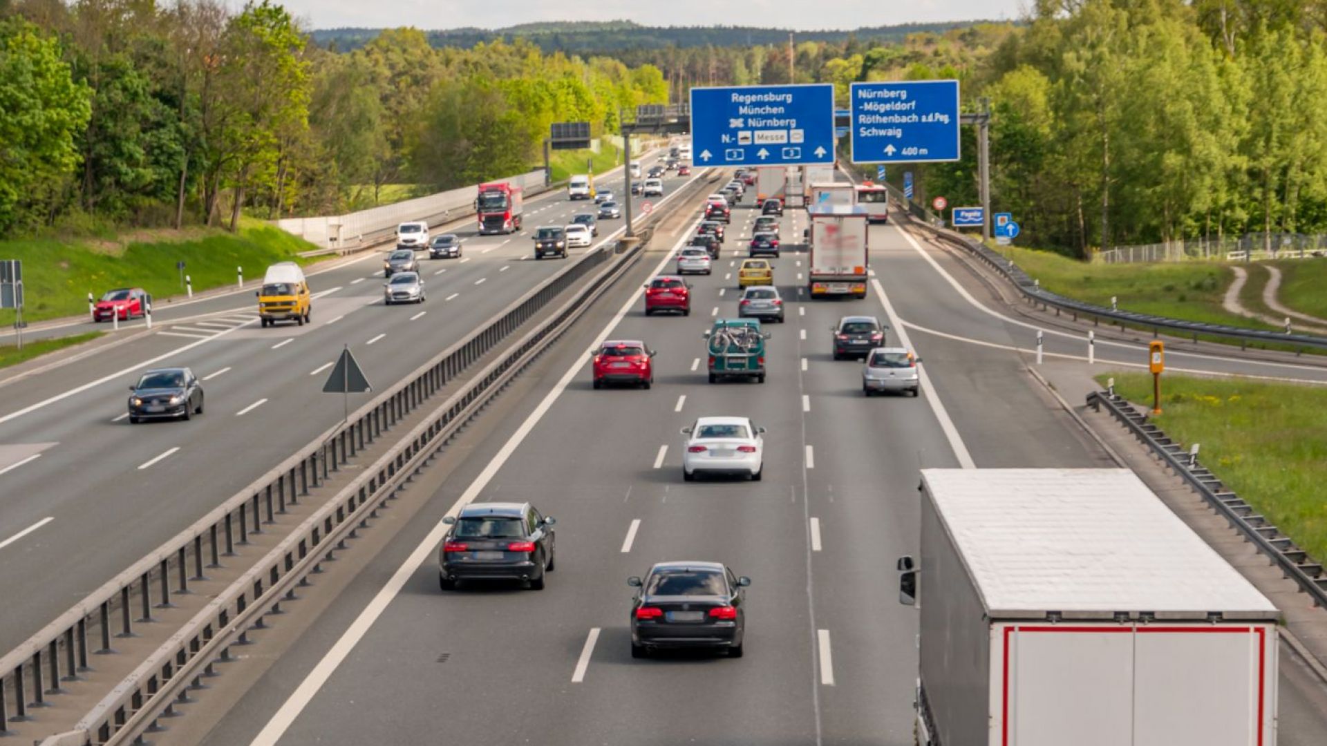 Все повече германци искат ограничение на скоростта по магистралите
