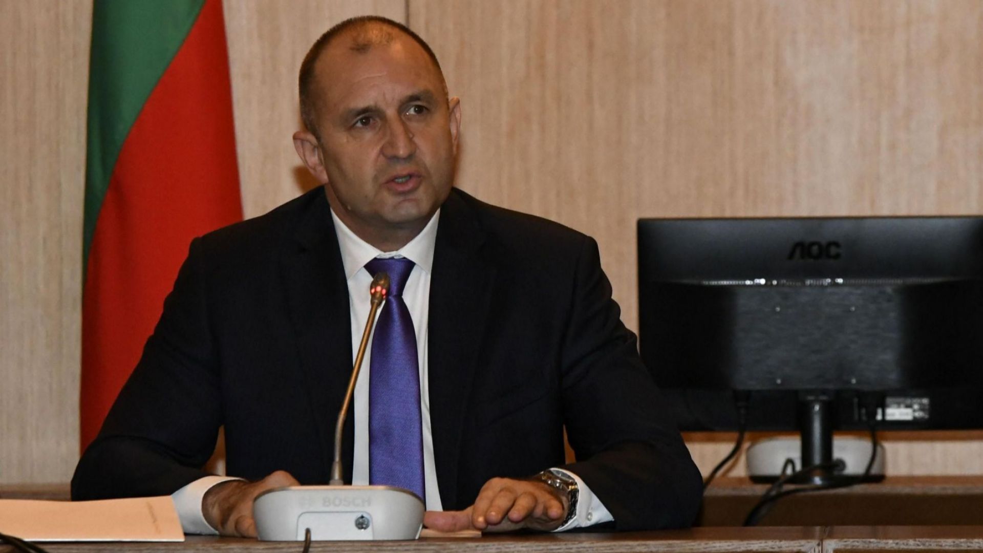 Българите вече излизат от състоянието на хипноза след насажданата паника