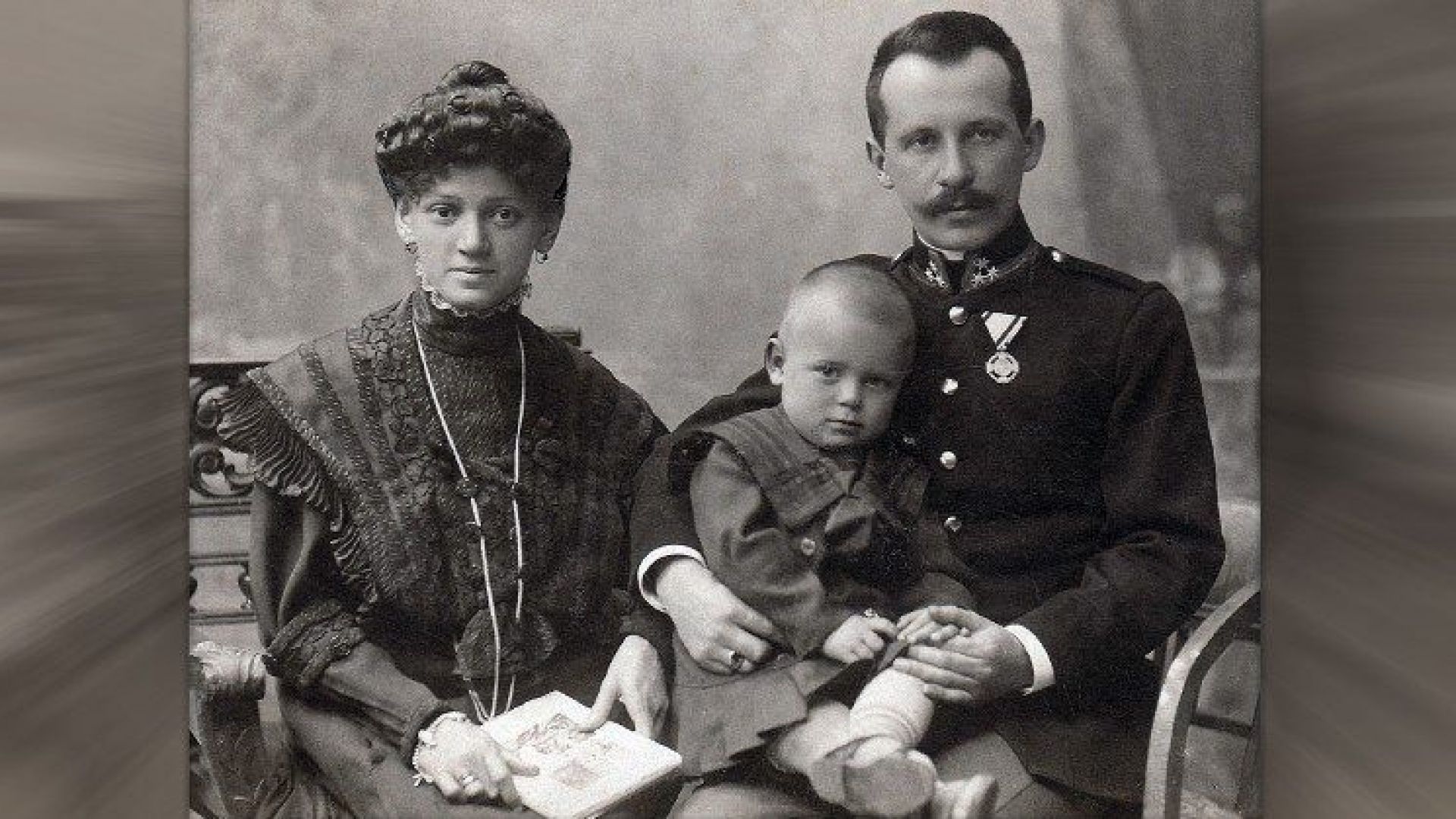 Непоколебима вяра в Господ преданост към Богородица чувство на жертвоготовност