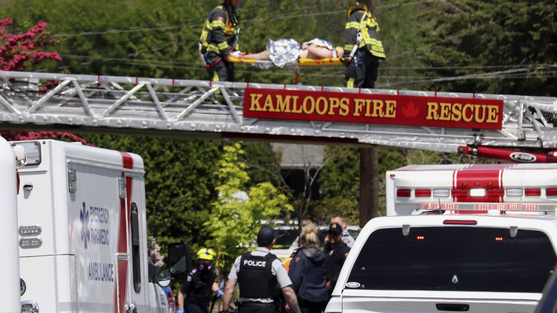 Канадски военен самолет част от патрула за въздушна акробатика на