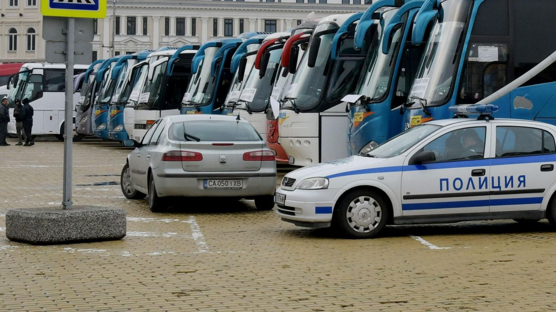 Собственици на фирми за случаен превоз ще протестират с шествие