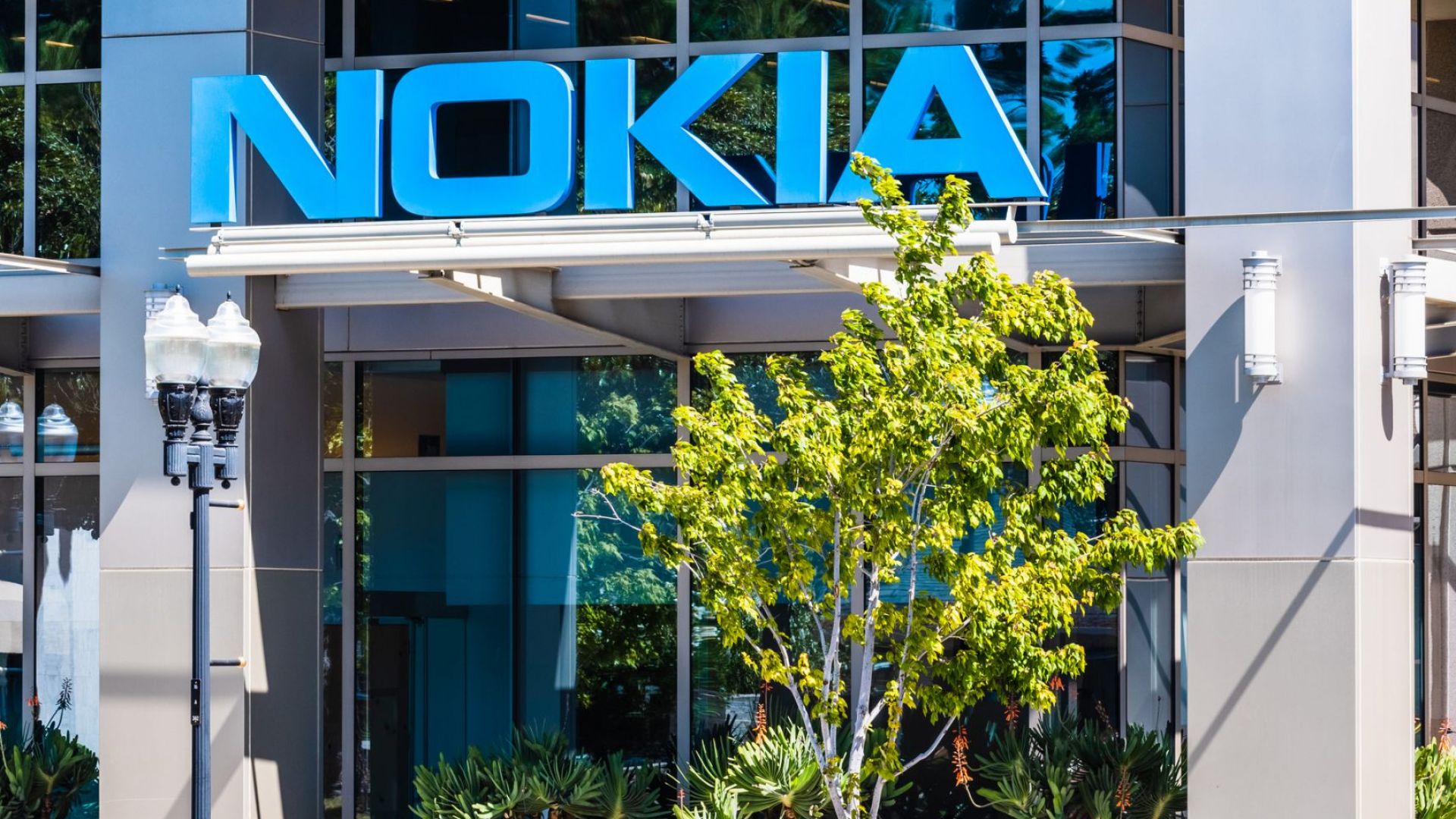 Нокиa обяви рекордна скорост на предаване на данни в 5G мрежа