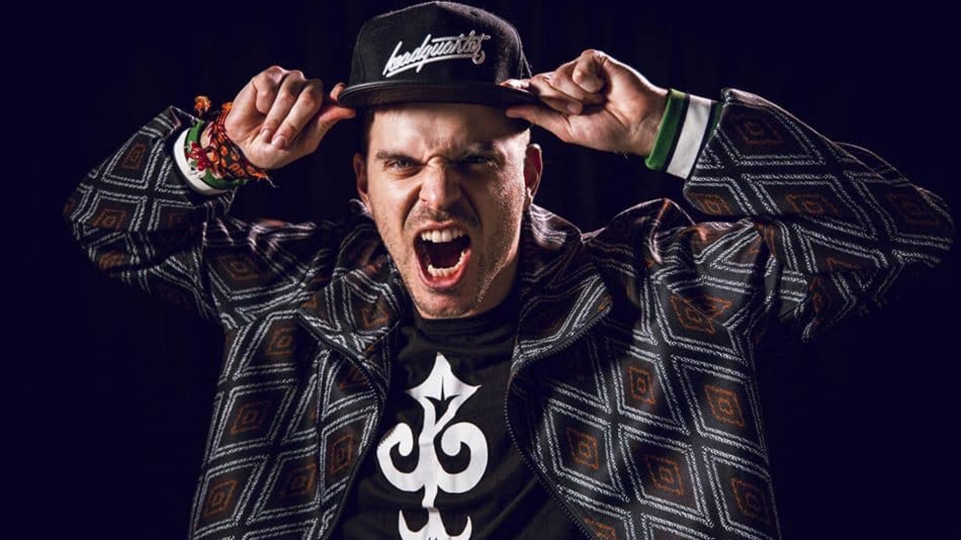 Бийтбокс изпълнителят Александър Деянов–Skiller Скилър брат на певицата ЛиЛана