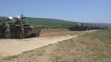 "Терем" модернизира 44 танка Т-72 за 78 милиона лева