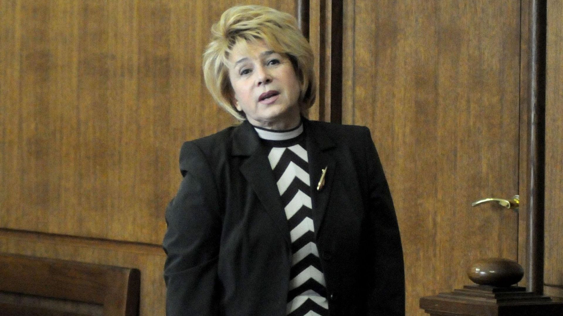 Бившият социален министър Емилия Масларова отрече да поддържа каквато и