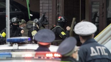 Спецчасти атакуваха похитител в банков клон в центъра на Москва
