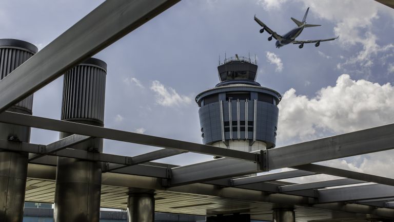 After 18 months: The United States opens its borders, but only to fully vaccinated passengers