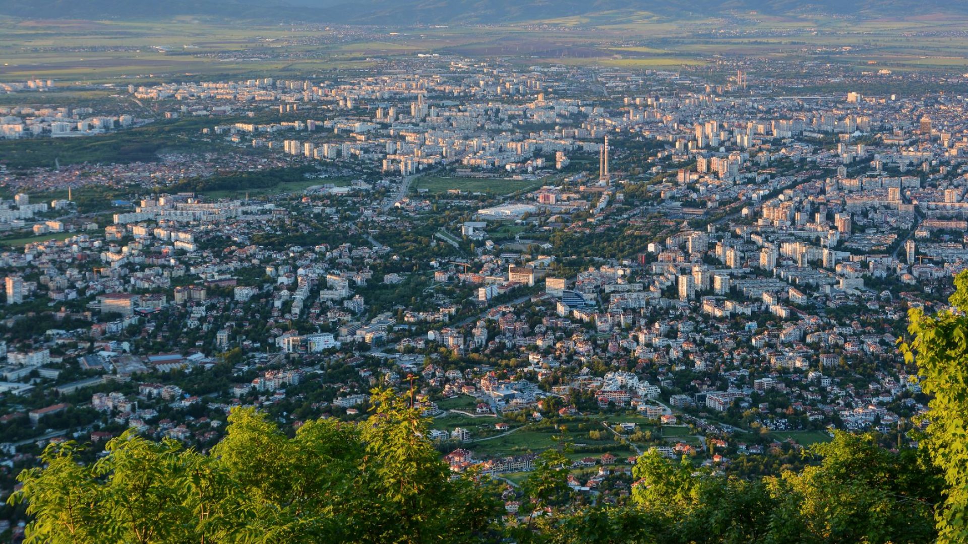 21 областни града са по-малки от "спалнята" на София