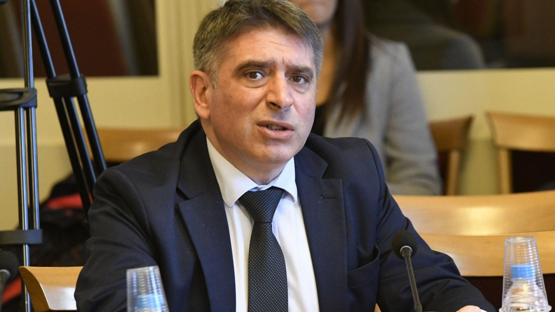 Правосъдният министър Данаил Кирилов каза, че няма намерение да подава