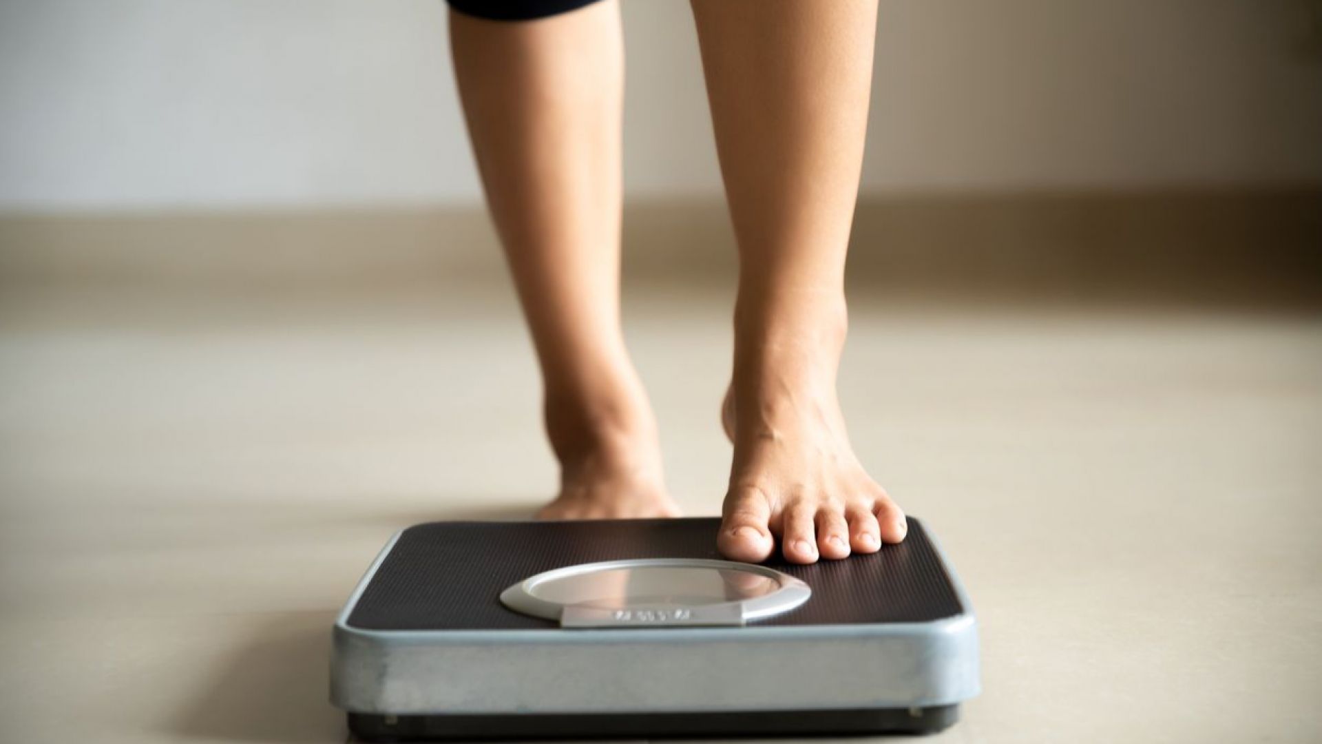 5 възможни причини за рязко качване на килограми за два дни