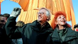 Париж преименува емблематичен площад в чест на Кристо и Жан-Клод