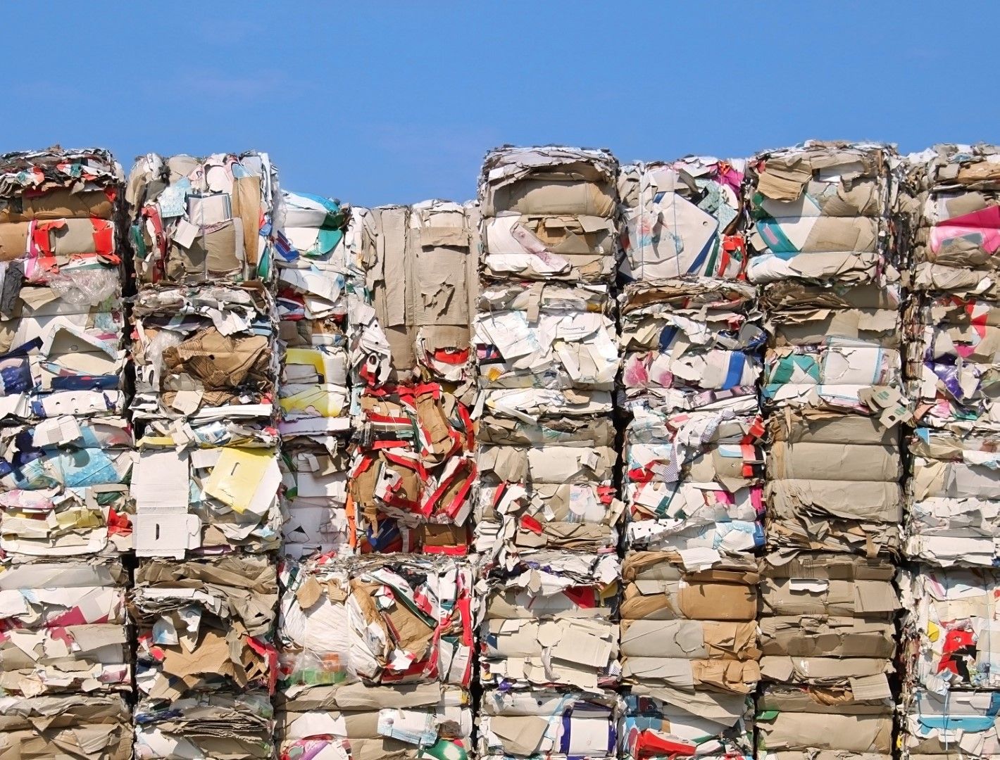 Естественият ресурс от дървесина може да се замени с ненужен отпадък от текстил