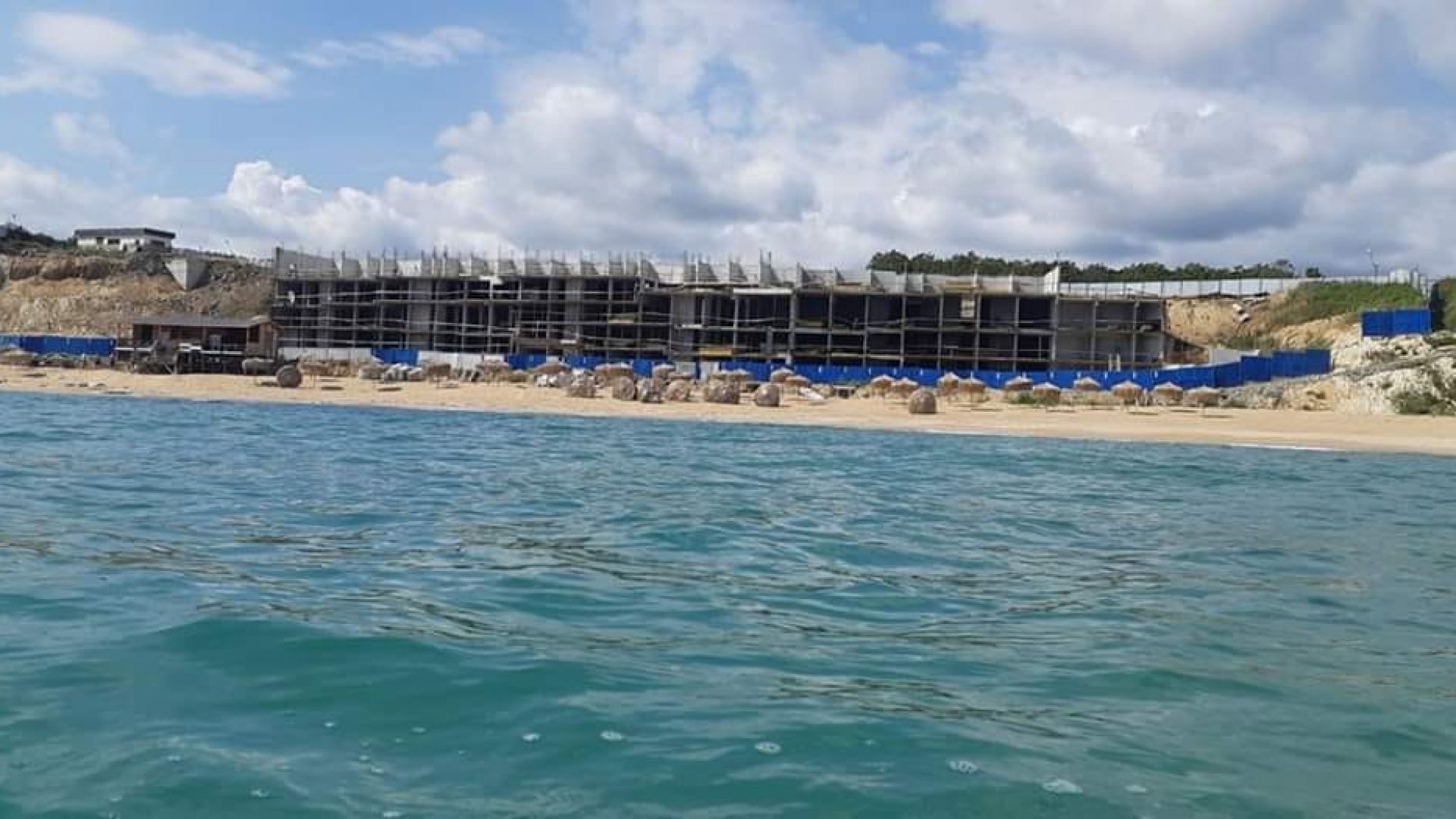 Спешна проверка на строителния надзор на плажа Алепу край Созопол