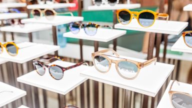  Започват инспекции за безвредно лято. Как да изберем слънчеви очила? 