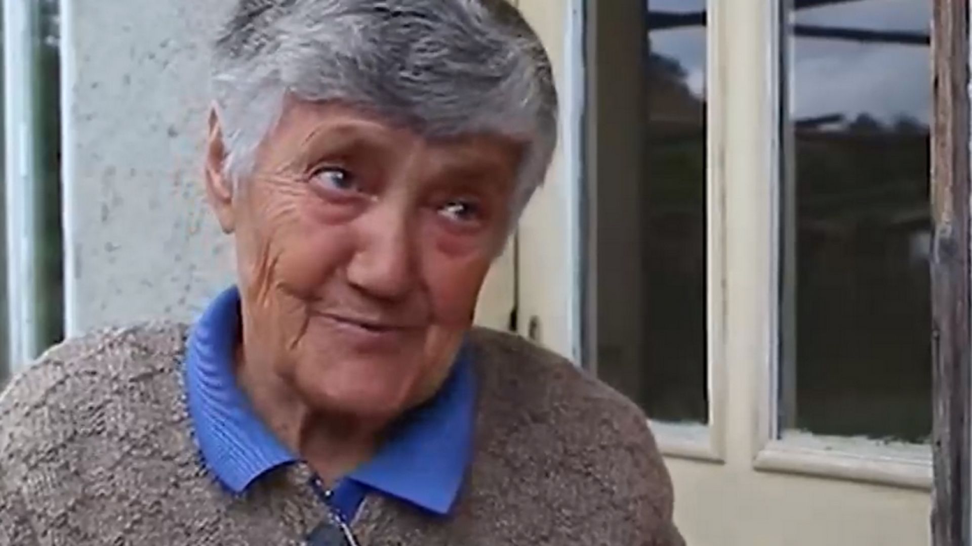 80 годишна жена дари пенсията си на болницата в Попово като