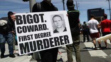 Процесът срещу убиеца на Джордж Флойд започва чак през 2021 г.