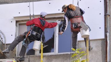 Картел между фирми участващи в Националната програма за енергийна ефективност