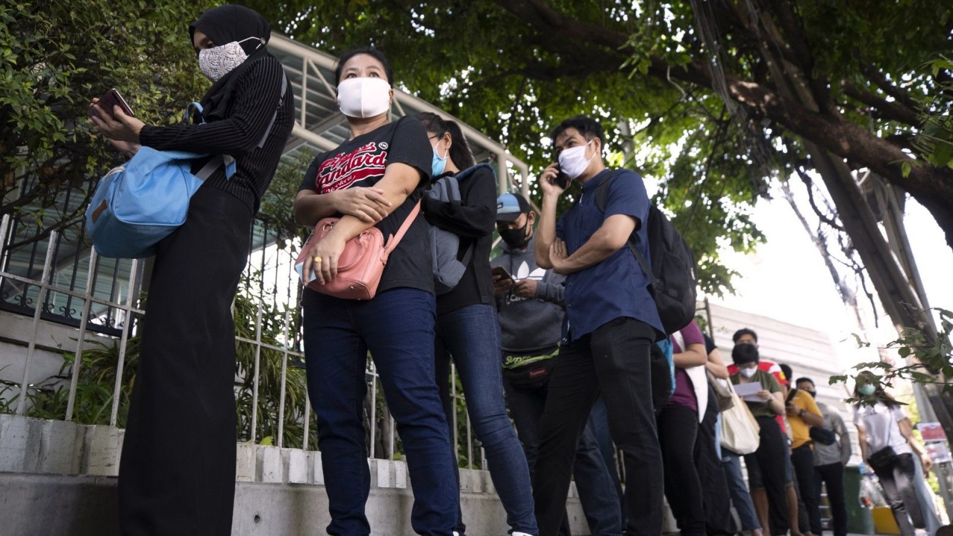 Световната здравна организация публикува днес нови разпоредби за носене на