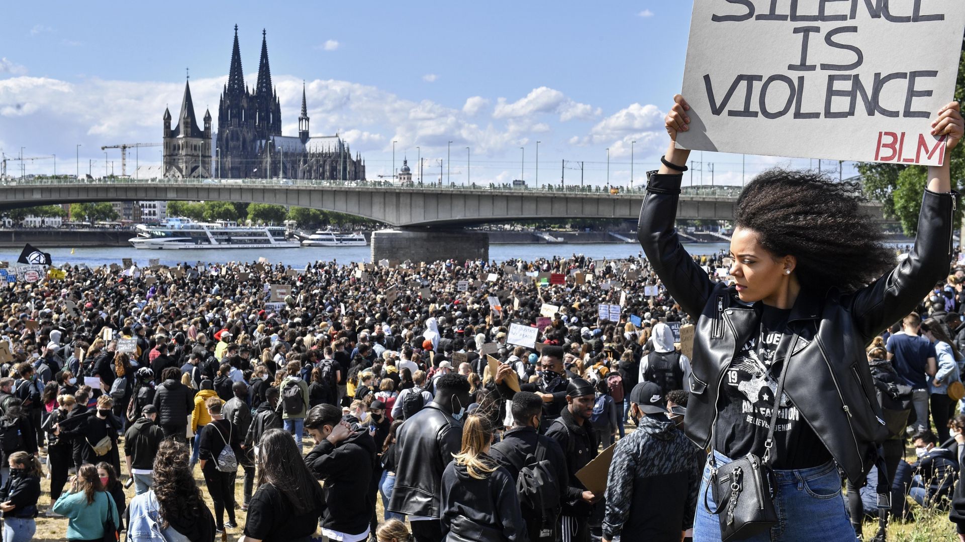 Българска сватба в Германия се превърна в акцент в пресата