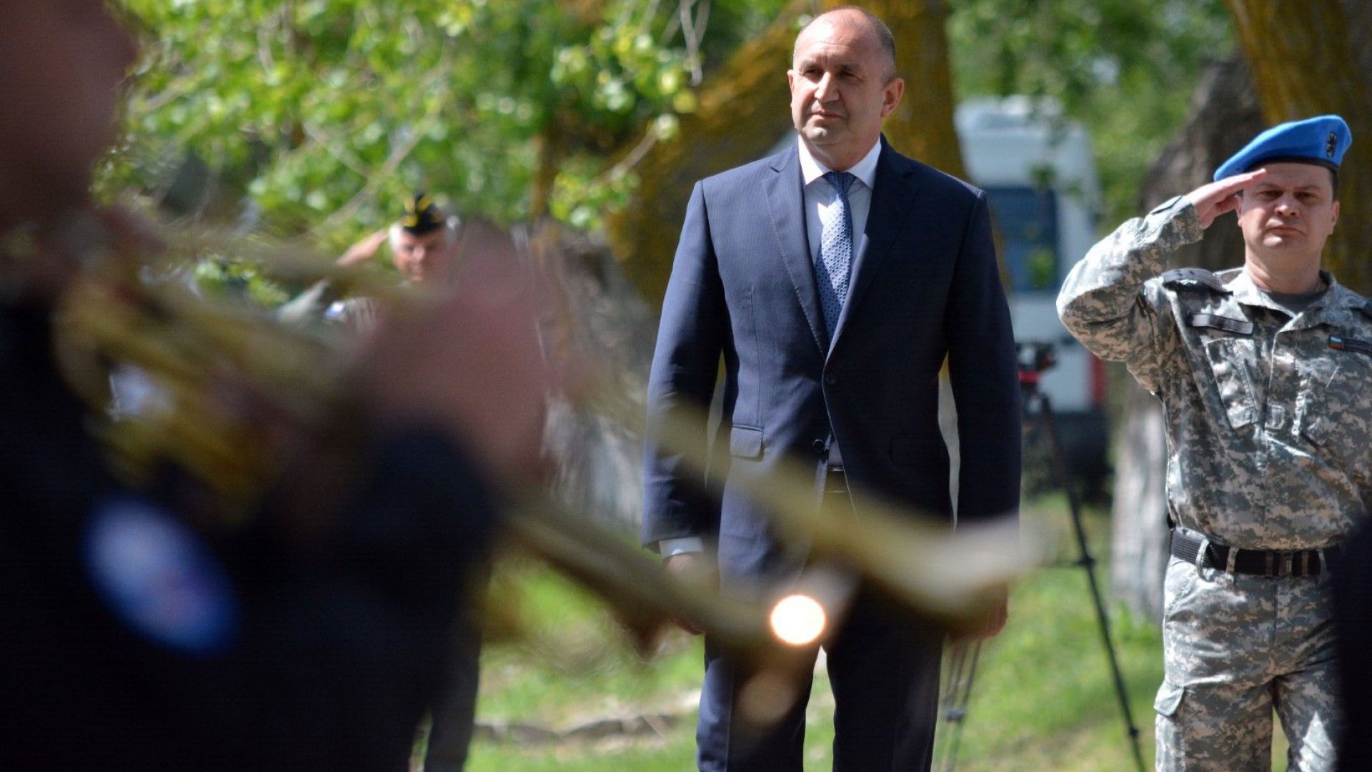 Президентът призова премиера и министрите да разкрият кореспонденцията си с едрия бизнес Президентът