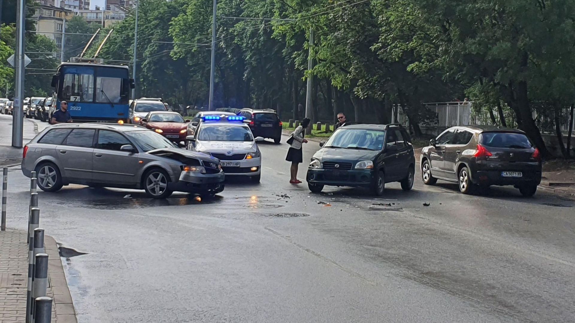 Катастрофа на кръстовището между улиците Бяла черква и Петко Каравелов