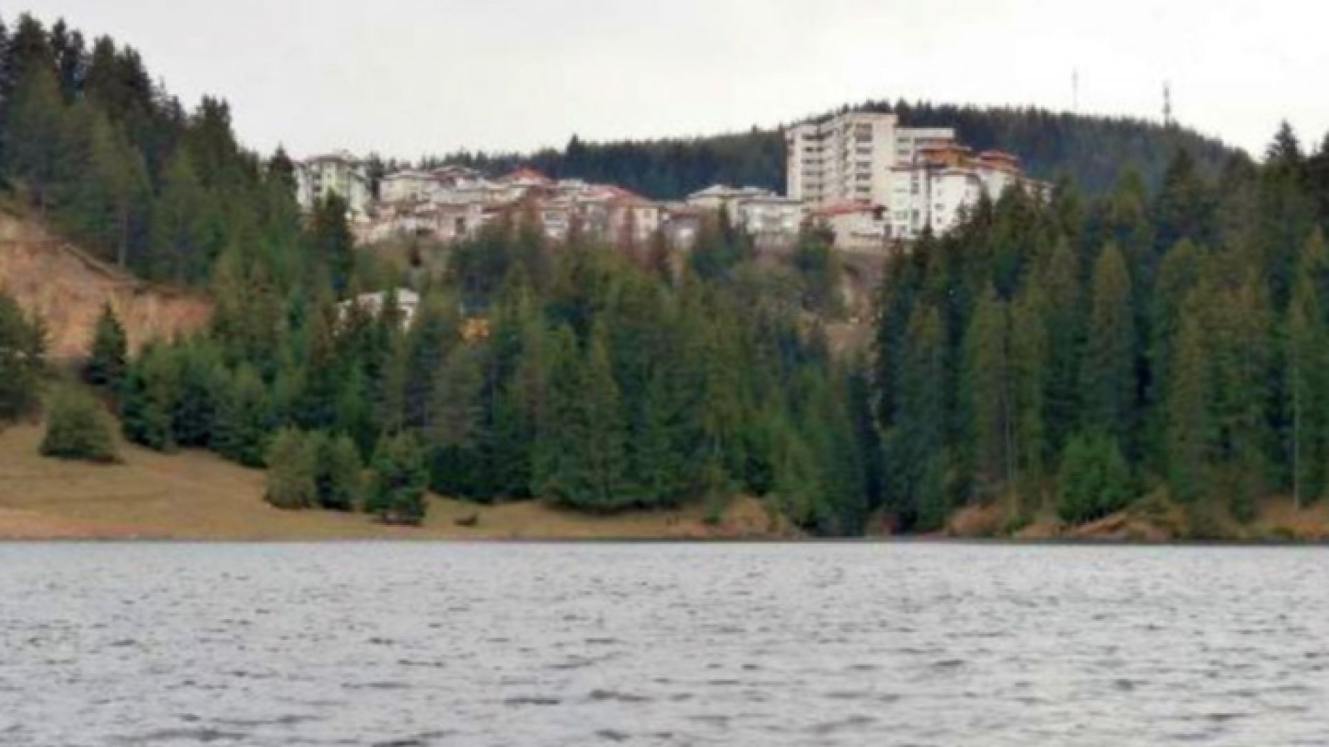 Около 300 жители на община Доспат са поставени под карантина