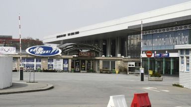 15 автобуса допълнително са осигурени към момента за пътуванията по