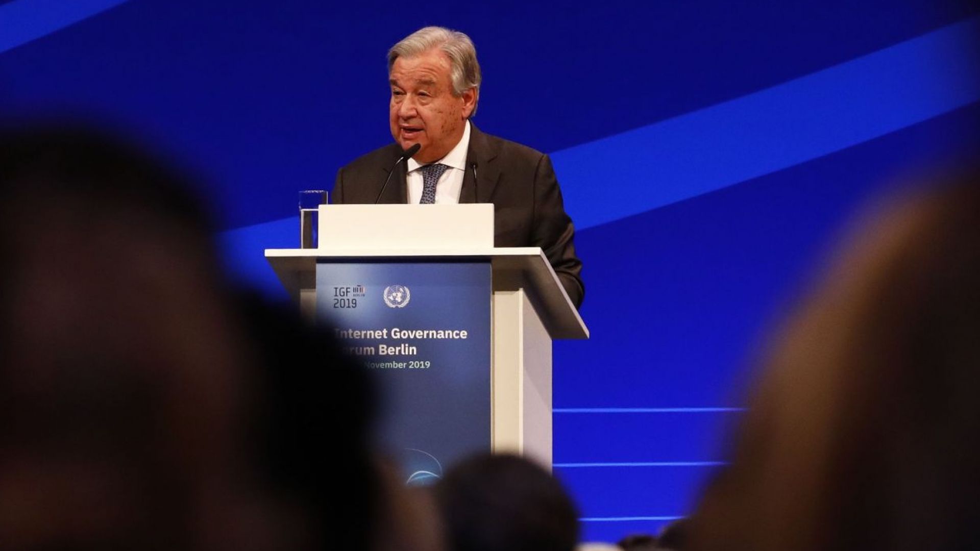 Генералният секретар на ООН започна да чете грешна реч на КОП27