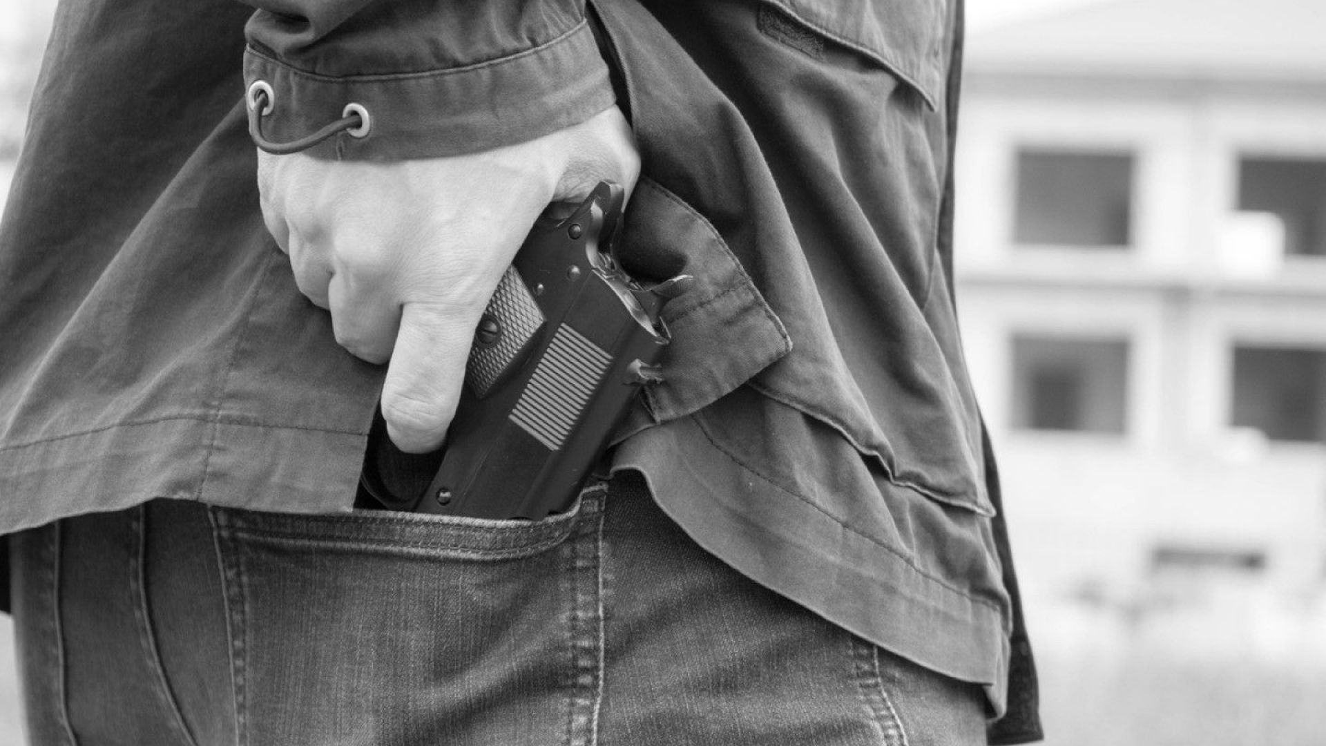 Горски служител е прострелял снощи свой братовчед в сатовчанското село