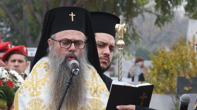 Светият Синод се събра на конференция в Пловдив, отслужиха молебен за здравето на патриарха