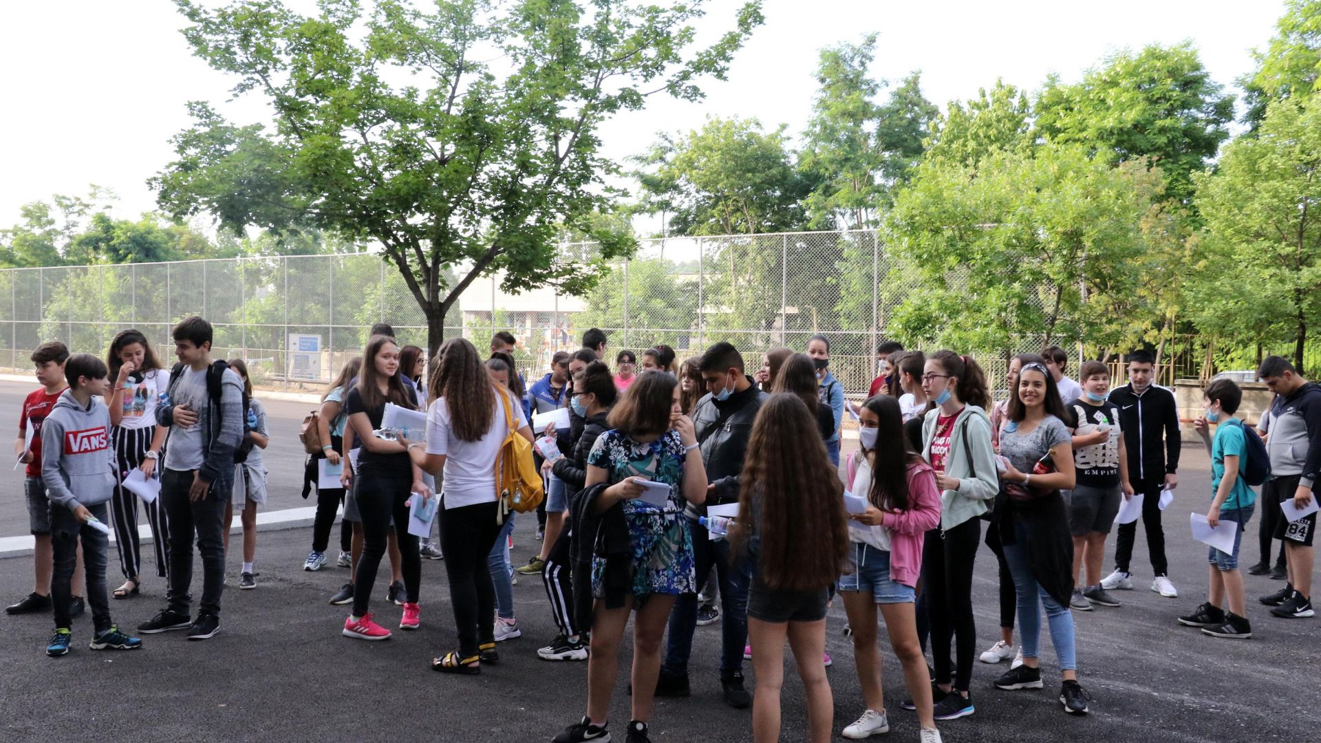 Задача с много неизвестни на Братя Мормареви е творбата която