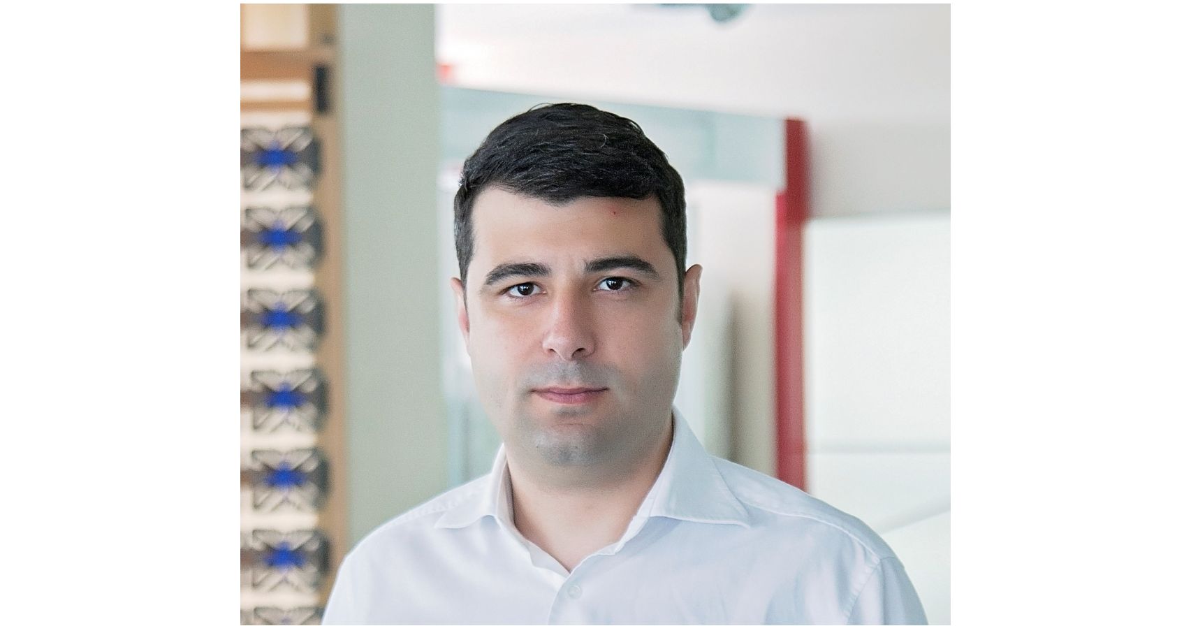 Петър Паяков e на 37 години и вече пет години е Главен оперативен директор на матраци TED