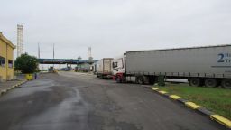 Румънски шофьор нападна с нож друг водач заради неправилно паркиране