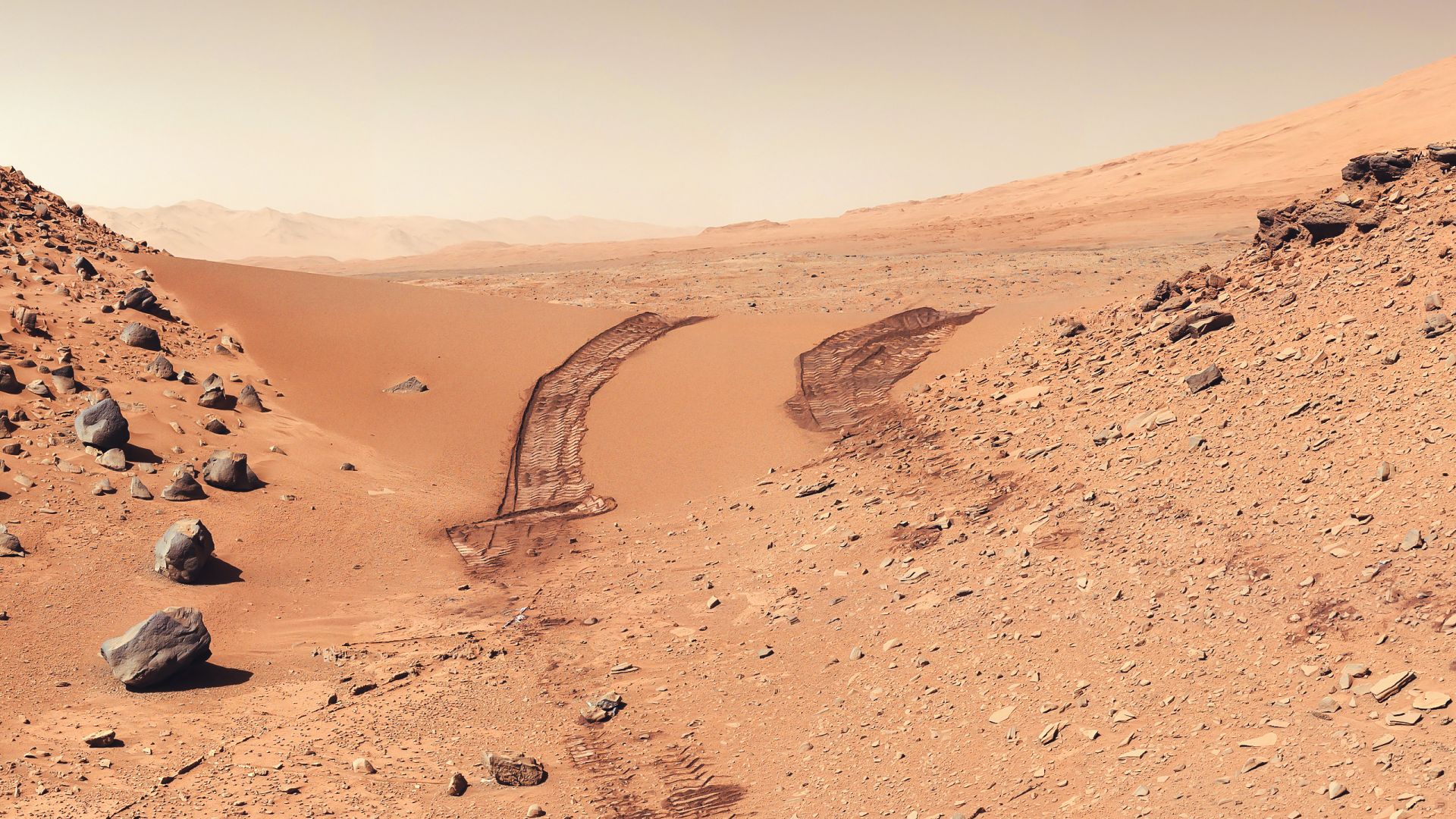 Повърхността на Марс напомня за пустиня