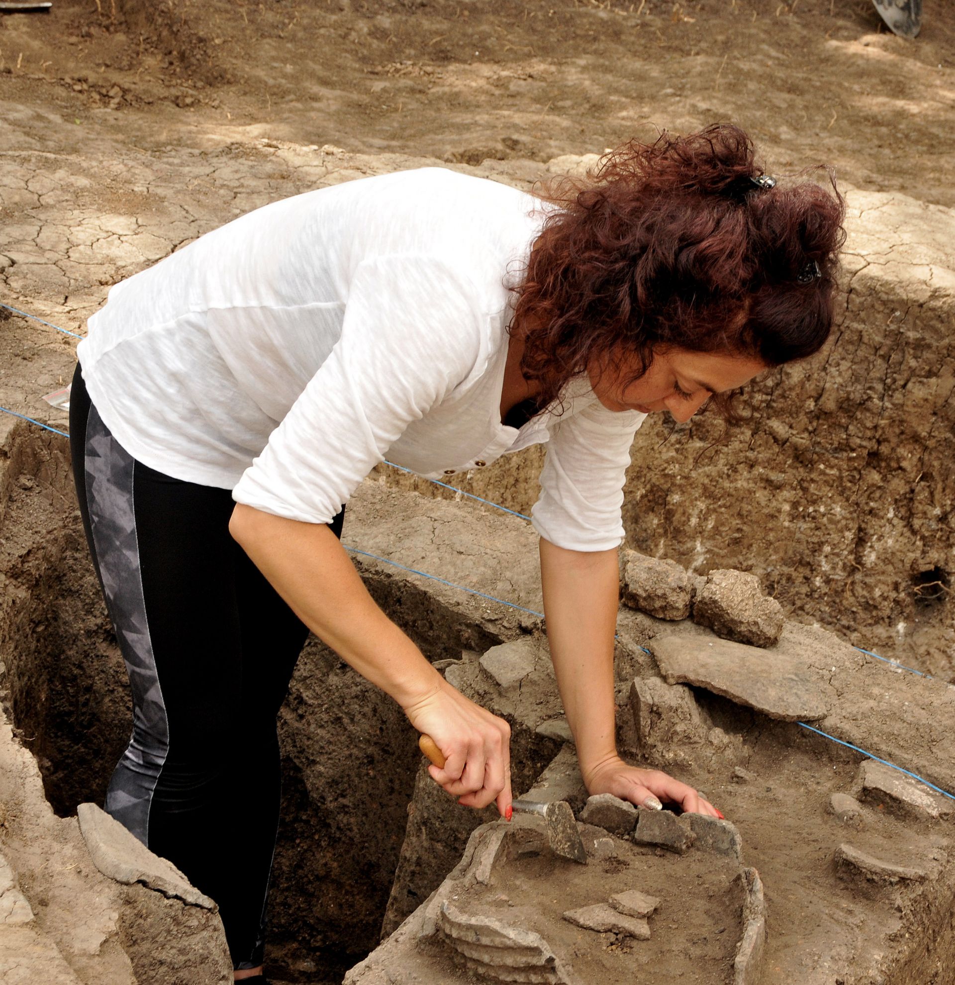 Към момента са проучени дванадесет от двадесет и петте ритуални ями, които са открити на мястото