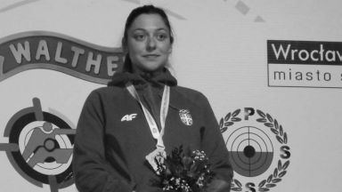 Световна и 8-кратна европейска шампионка си отиде едва на 30