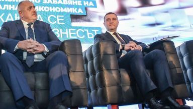 Разпитаха Борисов, Горанов и Стоянова по разследването срещу Божков