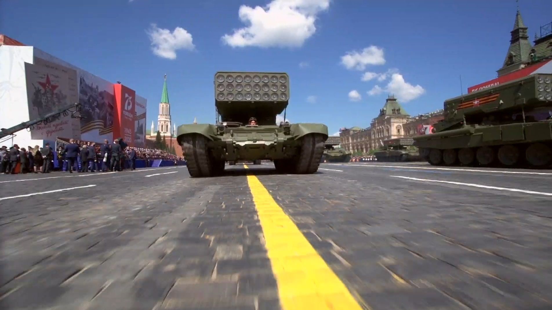 Едни от най-способните бойни машини на Русия - "Солнцепек"