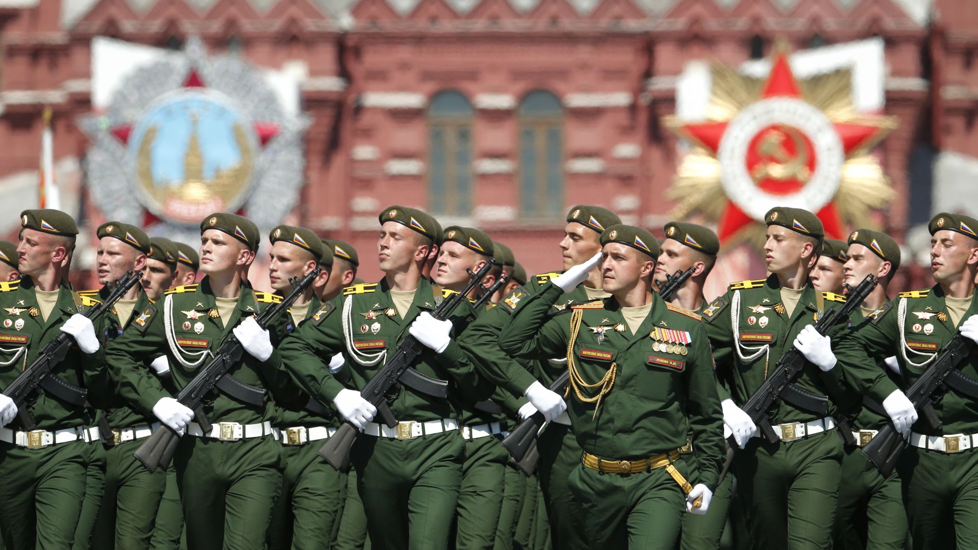 Как премина военният парад в Москва 