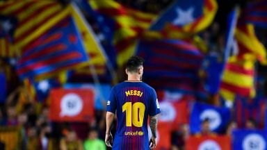 От Интер отрекоха за Меси: Утопия е да напусне Барселона
